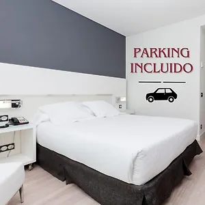Axor Feria Hotel